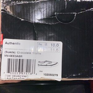 Brand New Men’s 10 Suede Burgundy Vans